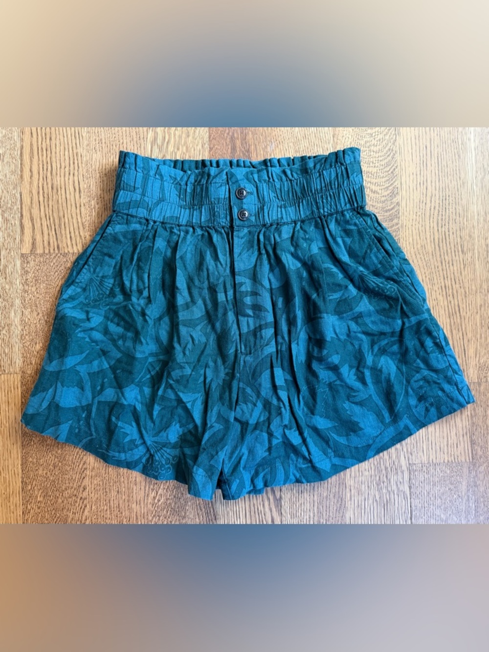 NWOT Madewell Teal Tropicale Floral- High-Rise, paper bag shorts - Linen Blend